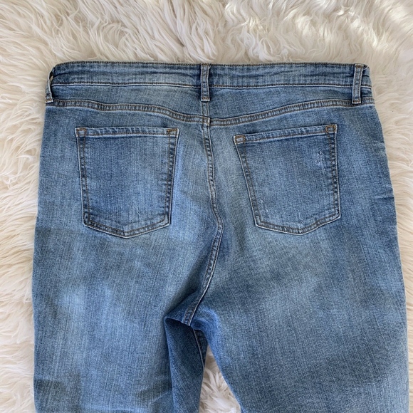 Gap Blue Denim Slim Straight Crop Jeans - Picture 8 of 8